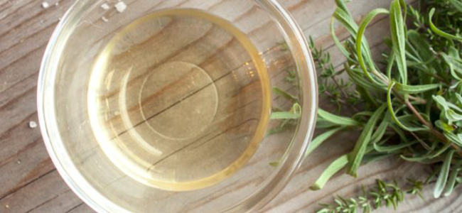 rimedi naturali contro le formiche aceto