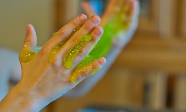 Come fare lo slime in casa, con le 8 migliori ricette Slime ricette facili