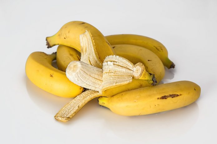 I benefici della buccia di banana sul nostro corpo