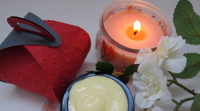 Idratare la pelle con delle maschere naturali