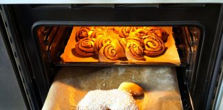 come-eliminare-cattivi-odori-forno