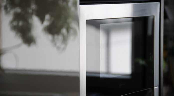 Pulire il forno a microonde con questi metodi infallibili pulire-microonde-rimedi-naturali