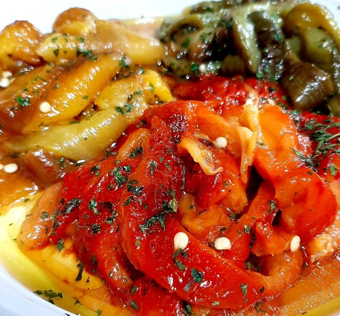 Peperoni arrostiti friggitrice aria